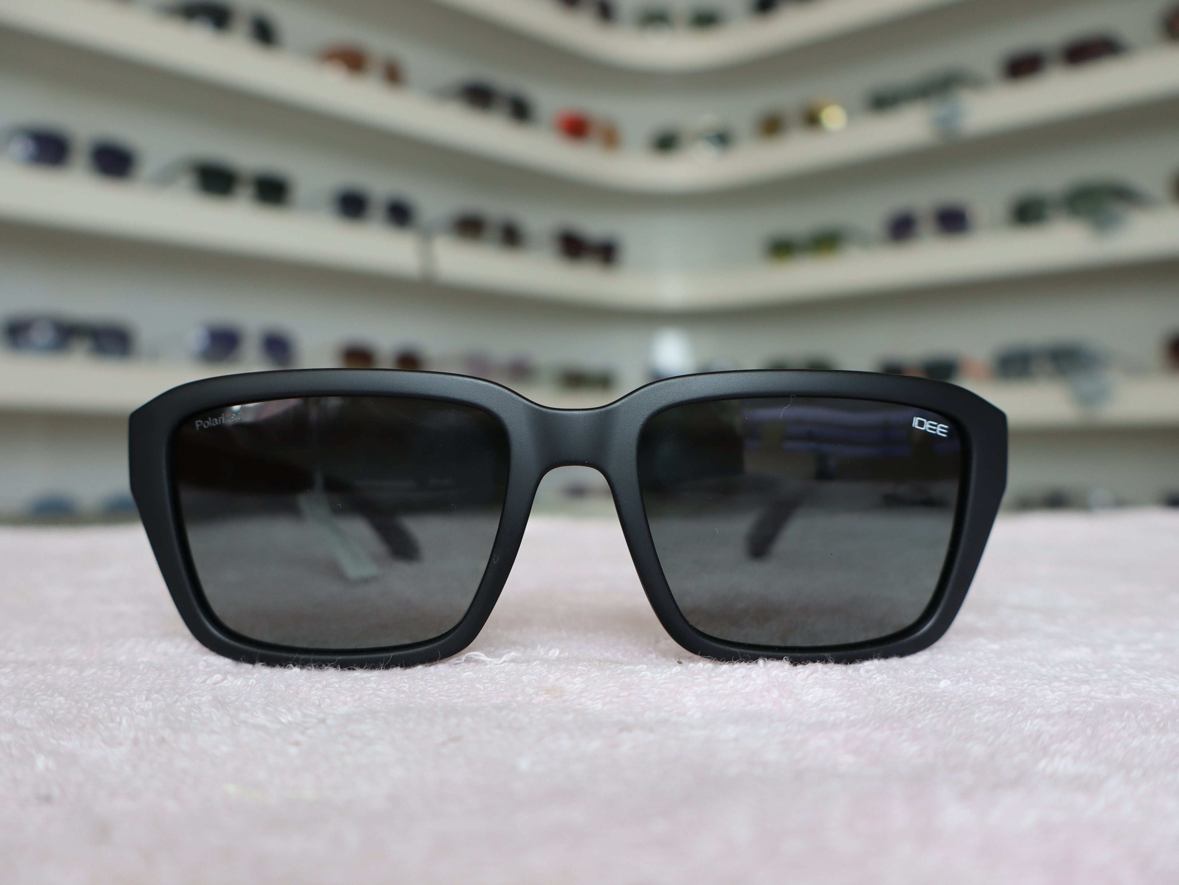 IDEE 10488 POLARIZED