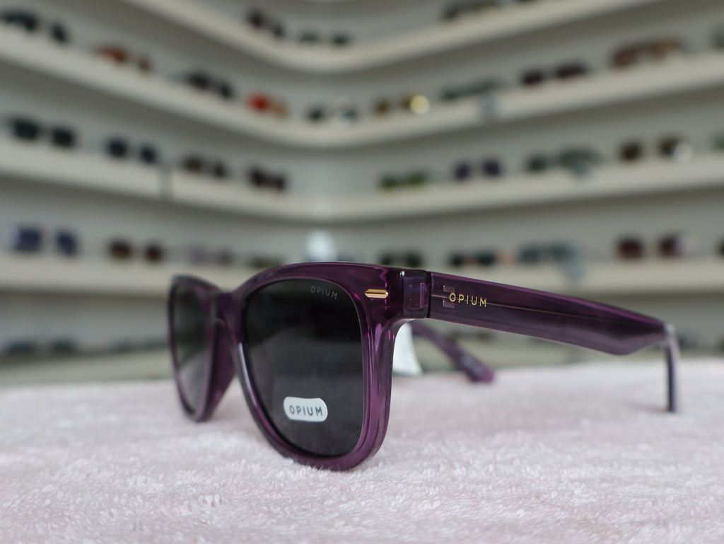 OPIUM 7044