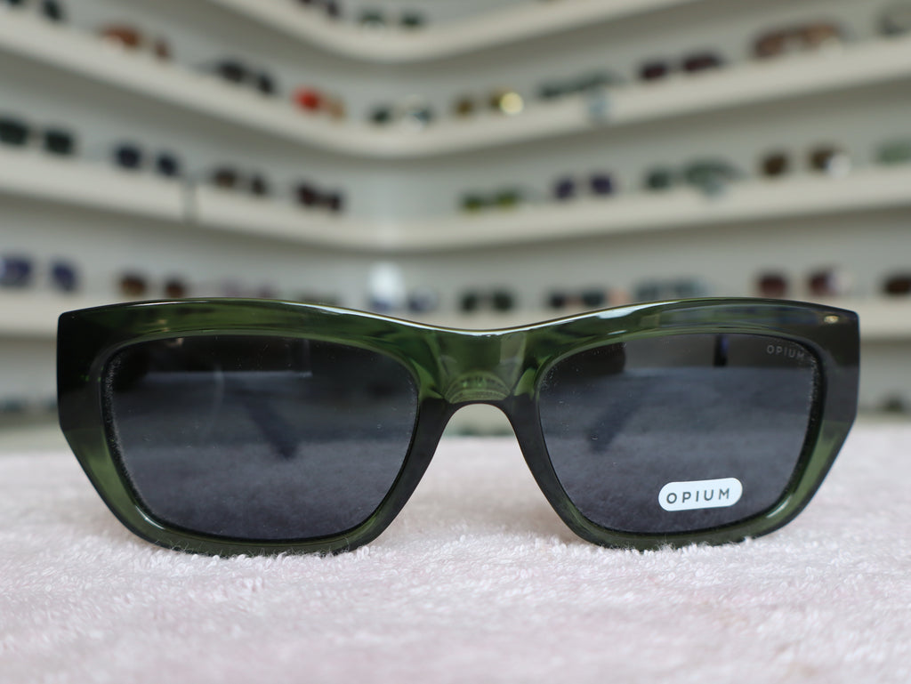 OPIUM 7582